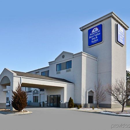 Americas Best Value Inn And Suites Lee'S Summit-Kansas City מראה חיצוני תמונה